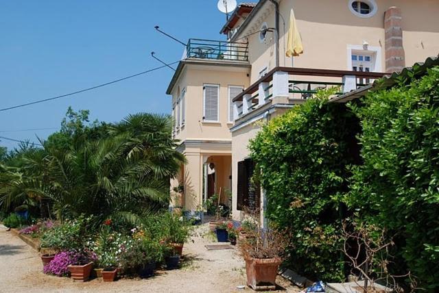 Bungalow Leo  Savudrija Exterior foto